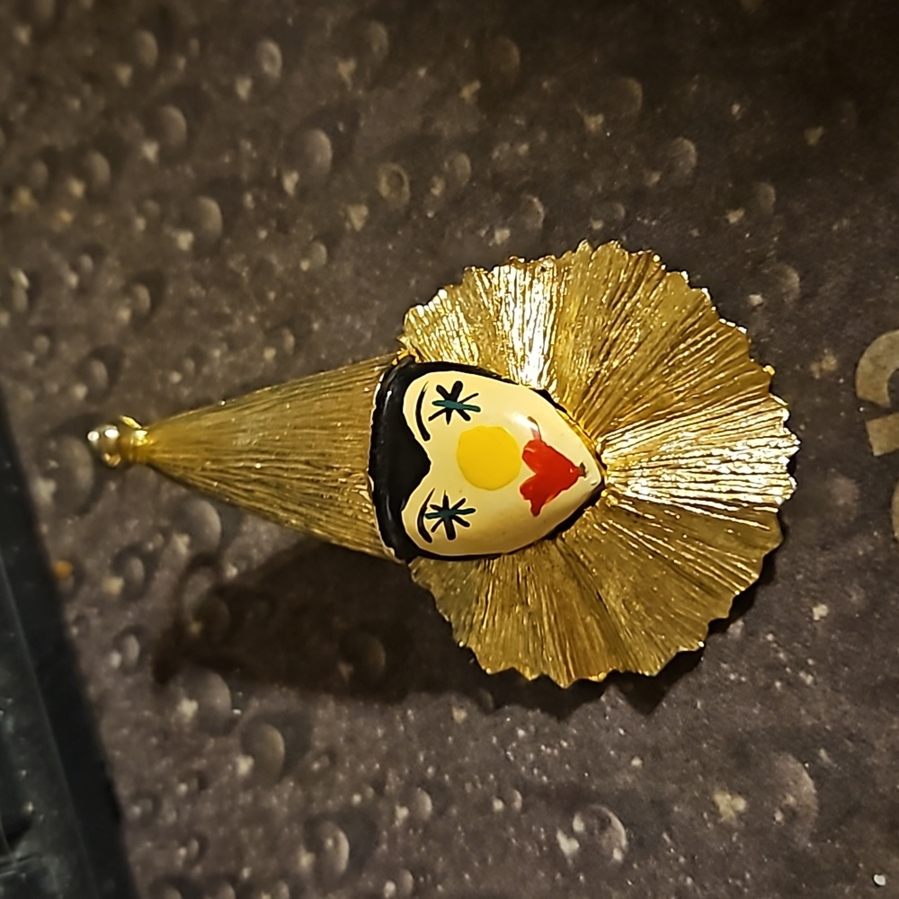 Vintage Whimsical Clown Pendant Enamel Accents Gold Tone Hardware Multicolor OS - Picture 3 of 3